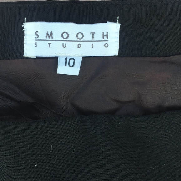 Black skirt - Picture 2 of 2